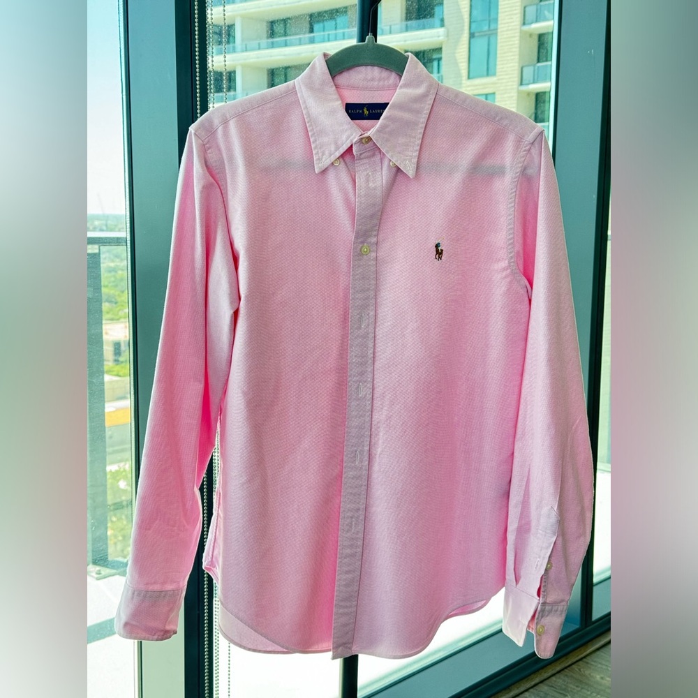 Ralph Lauren Women’s Long Sleeve Pink Oxford Button Down shirt - Size Medium
